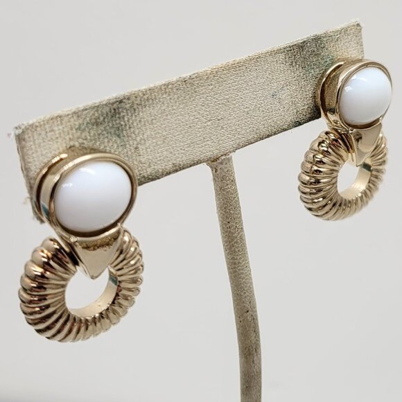 Vintage 1980s Signed Panetta Goldtone White Cabochon Pierced Earrings - Picture 8 of 11